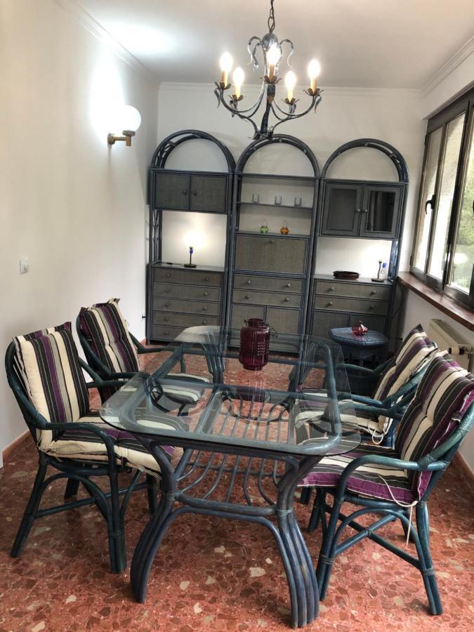 Vila Almisera Almiserat Exteriér fotografie
